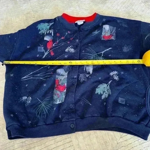 Vintage cardigan with red cardinals.  Artisans brand - Picture 4 of 6